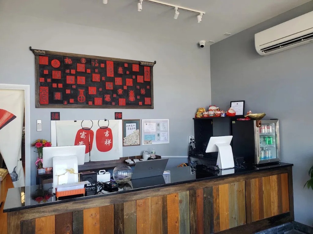 Six Happiness restaurant counter